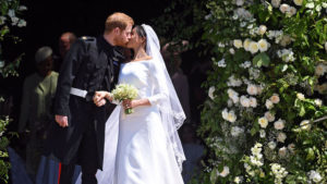 Šaty Meghan Markle
